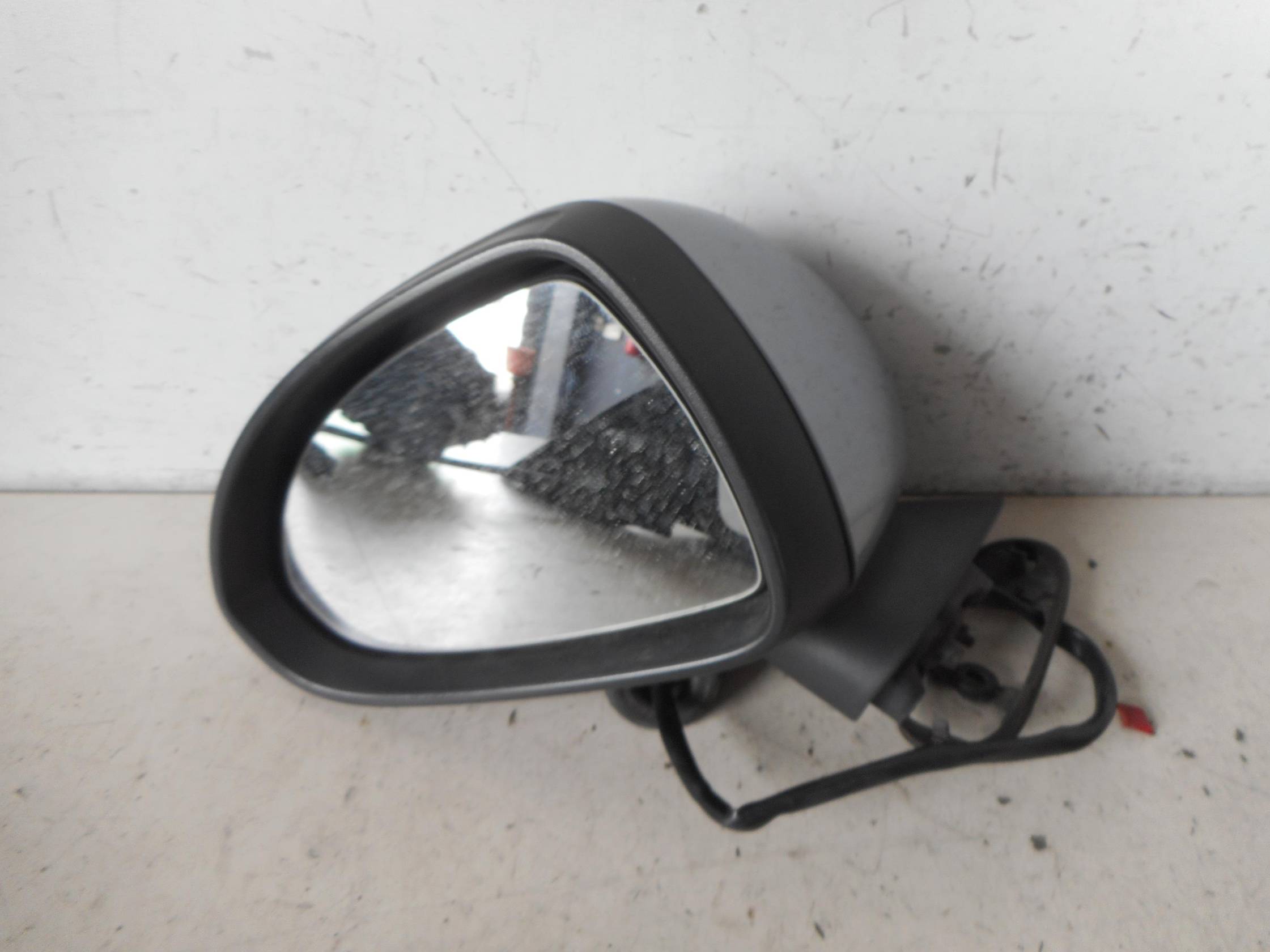 Retrovisore est. regolaz. elettr. sx.